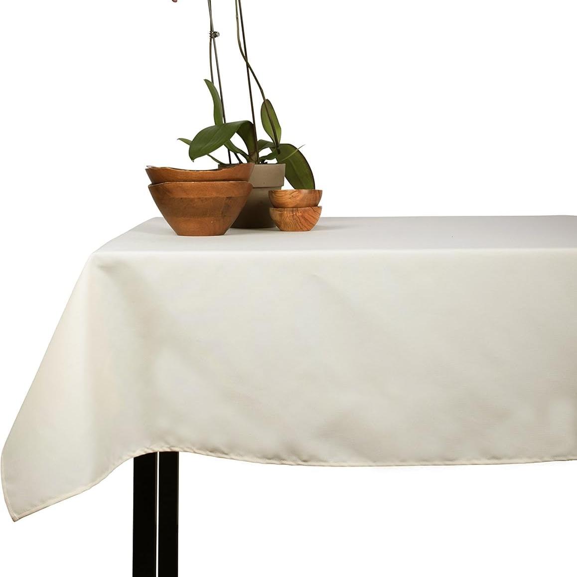 100% Spun Polyester Tablecloth Rectangular Cloth Table Covers - Durable, Versatile & Stylish Fabric Tablecloth Stain & Wrinkle Resistant Machine Washable 60X86 Rectangle White